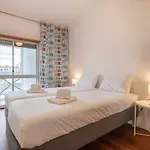 Sunny 2 Bdr By Lovelystay Apartamento *