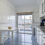 Sunny 2 Bdr By Lovelystay Apartamento *