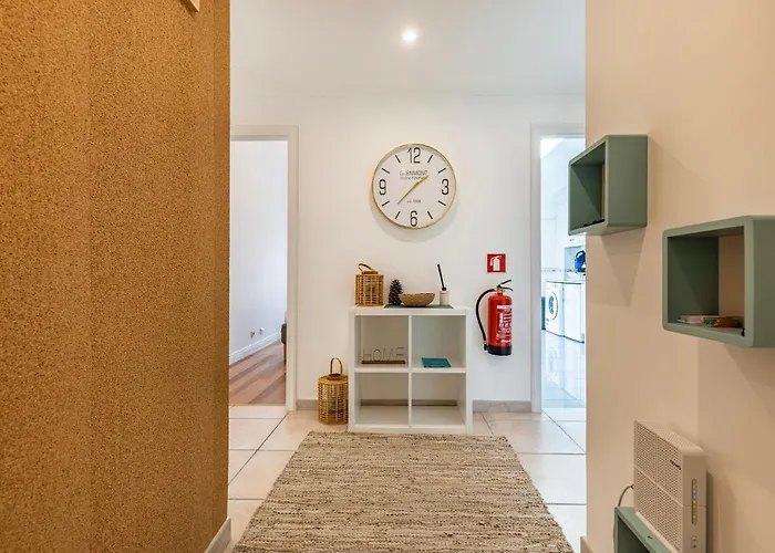 Sunny 2 Bdr By Lovelystay 公寓 *