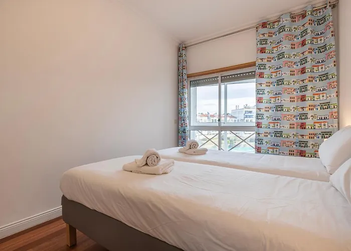 Sunny 2 Bdr By Lovelystay 公寓 沙尔内卡